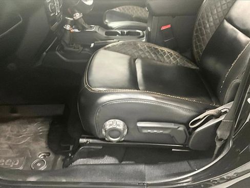 Used 2021 Jeep Gladiator High Altitude image 20