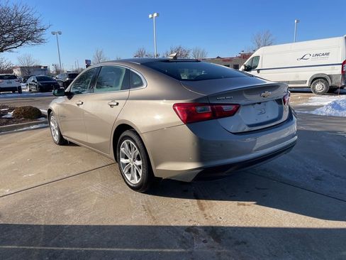 Used 2025 Chevrolet Malibu LT image 7
