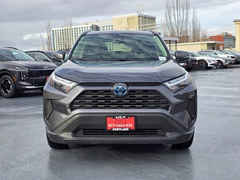 Used 2023 Toyota RAV4 LE image 8