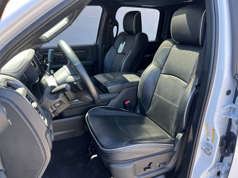 Certified 2025 RAM 3500 Limited AWD/4WD image 25