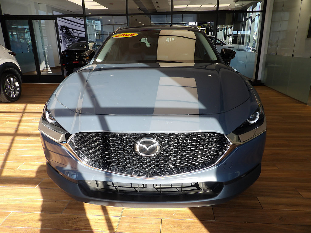 Certified 2025 MAZDA CX-30 AWD 2.5 S w/ Preferred Package image 2