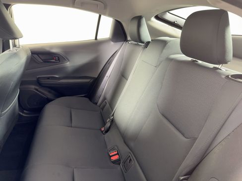 Used 2025 Toyota Prius LE image 20