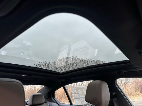 New 2026 BMW 530i xDrive w/ M Sport Package AWD/4WD image 28