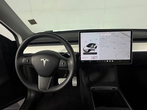 Used 2022 Tesla Model Y Performance AWD/4WD image 23