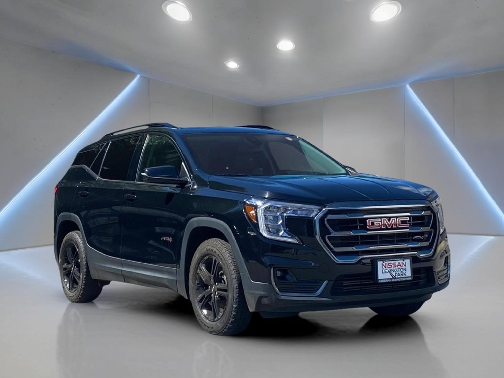 Used 2023 GMC Terrain AT4 AWD/4WD image 1