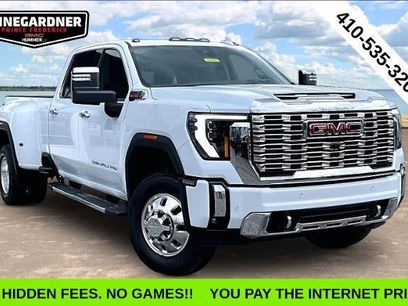 New 2026 GMC Sierra 3500 Denali w/ Denali Reserve Package