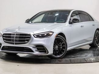 Used 2023 Mercedes-Benz S 580 4MATIC Sedan video 1