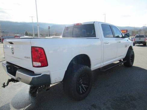 Used 2017 RAM 2500 SLT image 3