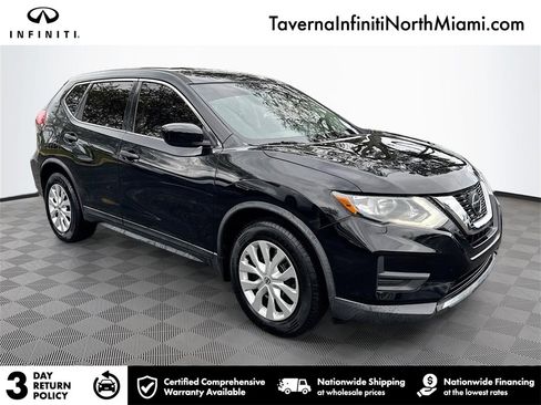 Used 2018 Nissan Rogue S image 1