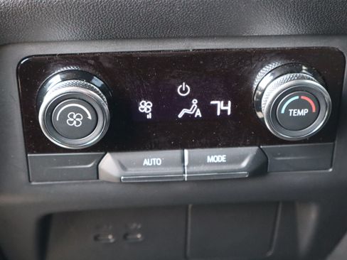 Used 2026 Buick Enclave Sport Touring FWD image 23