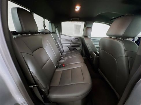 Used 2026 Chevrolet Colorado Trail Boss image 38