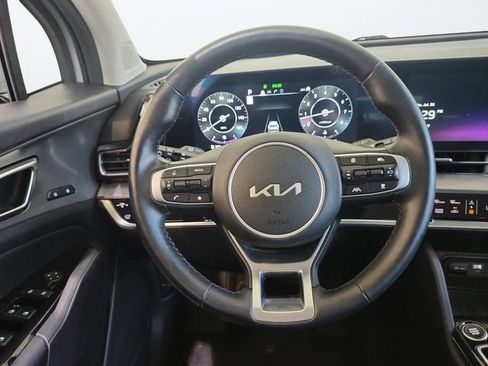 Certified 2024 Kia Sportage SX AWD/4WD image 9
