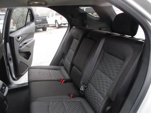 Used 2020 Chevrolet Equinox LT w/ Driver Convenience Package FWD image 25