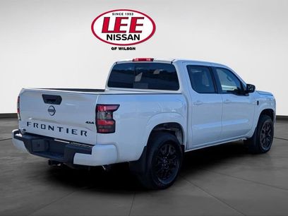 New 2026 Nissan Frontier SV w/ All-Weather Content Package