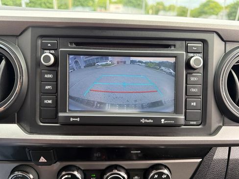 Used 2017 Toyota Tacoma SR5 w/ Tow Package AWD/4WD image 25