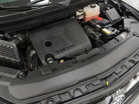 Used 2021 Buick Enclave Essence w/ Sport Touring Edition image 50