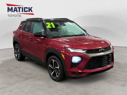 Used 2021 Chevrolet TrailBlazer RS w/ Convenience Package image 1