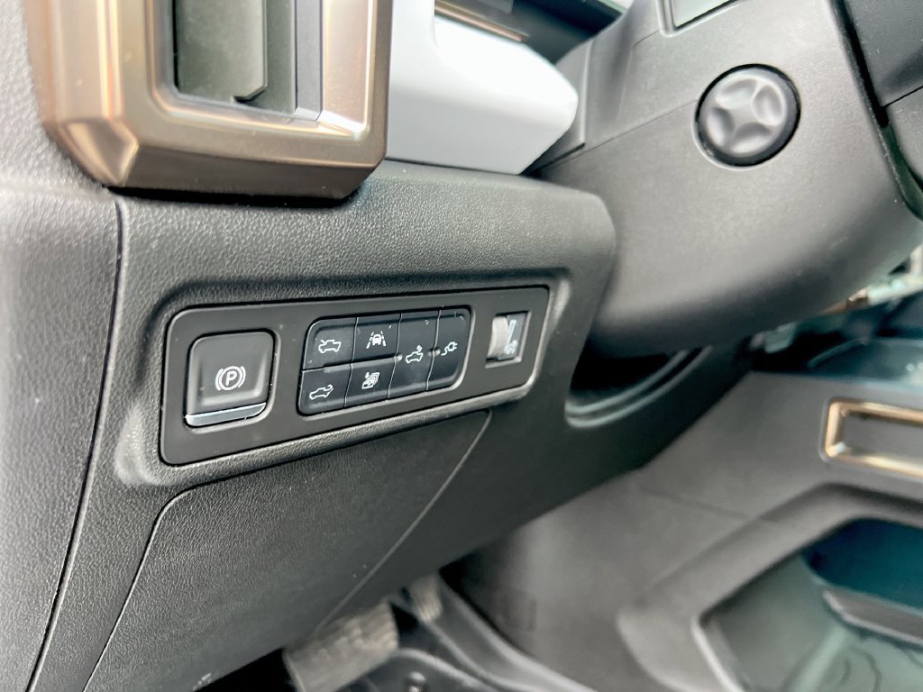 Used 2022 GMC Hummer EV Edition 1 AWD/4WD image 16