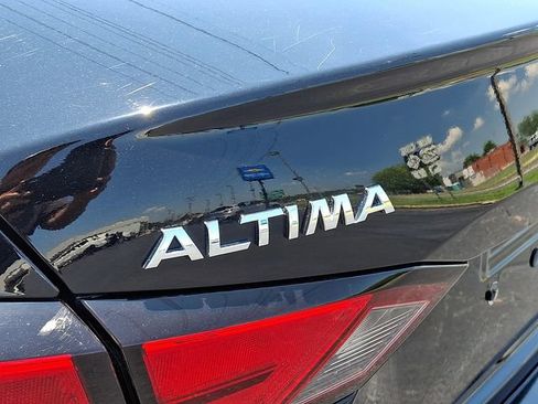 Used 2020 Nissan Altima 2.5 S FWD image 30