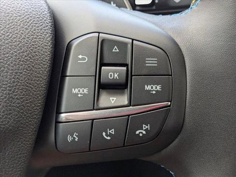 New 2025 Ford Maverick Lobo image 13