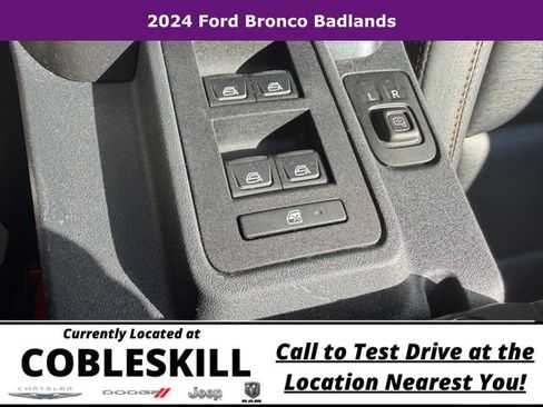 Used 2024 Ford Bronco Badlands AWD/4WD image 26
