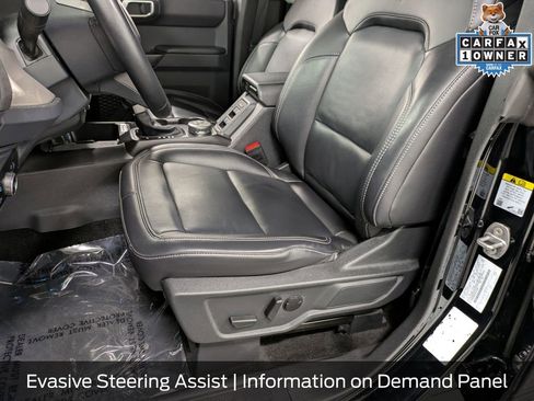 Used 2025 Ford Bronco Outer Banks AWD/4WD image 13