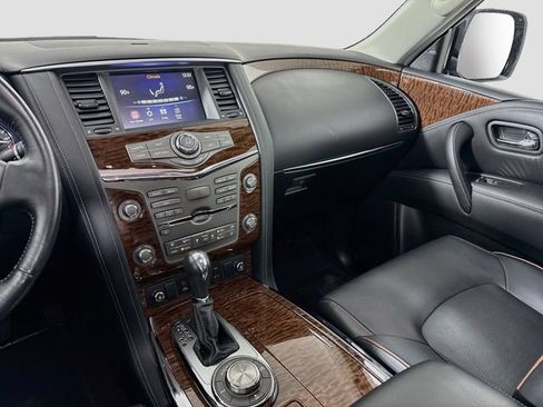 Used 2020 Nissan Armada Platinum w/ Interior Lighting Package AWD/4WD image 24
