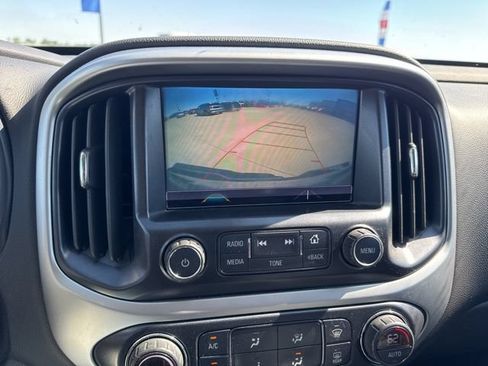 Used 2018 Chevrolet Colorado LT w/ Luxury Package, Chrome AWD/4WD image 29