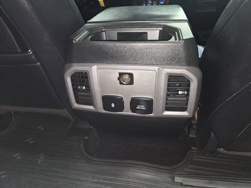 Used 2017 Ford F150 Raptor w/ Equipment Group 801A Mid AWD/4WD image 28