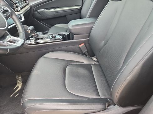 Certified 2024 Kia Sportage SX FWD image 14
