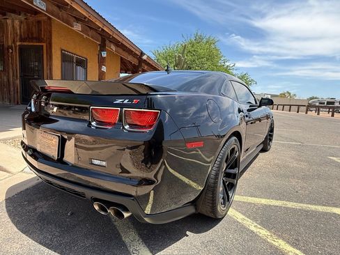 Used 2012 Chevrolet Camaro ZL1 RWD image 8