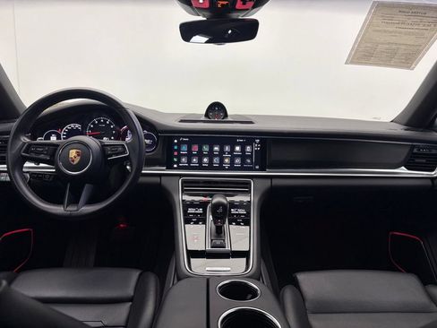 Certified 2023 Porsche Panamera 4 Platinum Edition AWD/4WD image 22