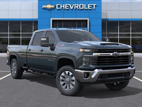 New 2026 Chevrolet Silverado 3500 LT w/ All Star Edition AWD/4WD image 7
