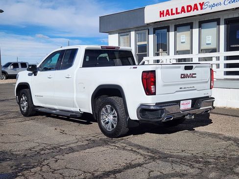 Used 2021 GMC Sierra 1500 SLE w/ X31 Off-Road Package image 3