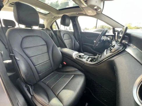 Used 2015 Mercedes-Benz C 300 4MATIC Sedan image 31