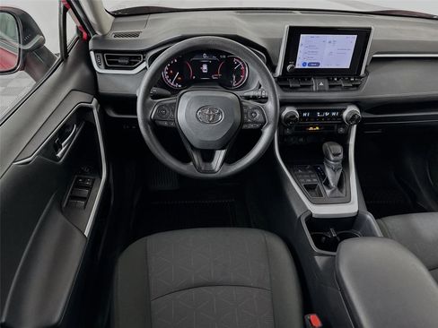 Certified 2025 Toyota RAV4 XLE image 22