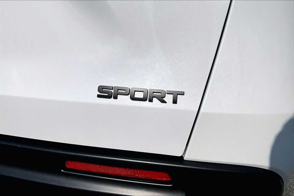 Used 2023 Honda HR-V Sport image 24