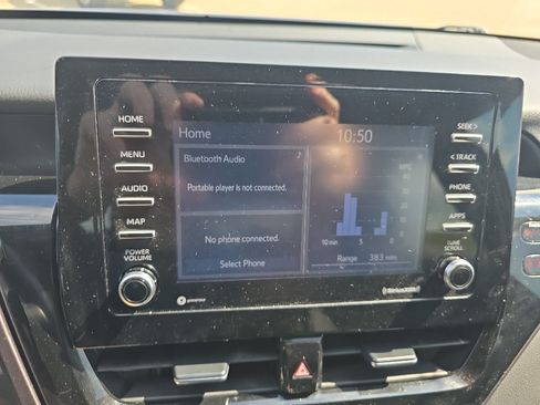 Used 2024 Toyota Camry SE FWD image 18