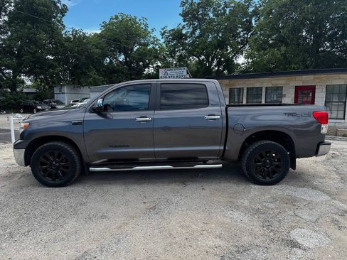 Used 2013 Toyota Tundra Platinum AWD/4WD image 2