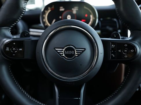 Used 2023 MINI Cooper S image 33