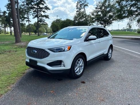Used 2024 Ford Edge SEL w/ Convenience Package AWD/4WD image 7