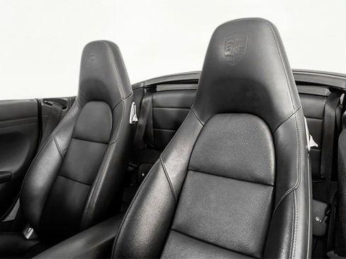 Used 2013 Porsche 911 Carrera image 3