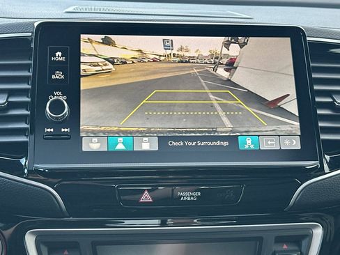 Used 2025 Honda Ridgeline Black Edition image 22