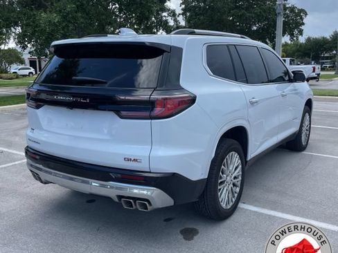 Used 2026 GMC Acadia Denali w/ Super Cruise Package FWD image 7