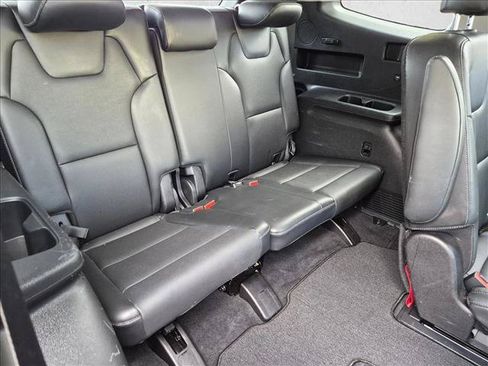 Used 2021 Kia Telluride EX w/ EX Premium Package FWD image 18