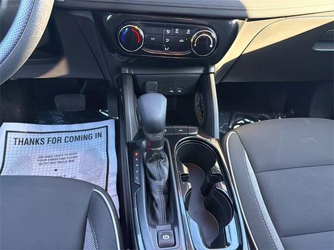 Used 2024 Chevrolet TrailBlazer LT image 20