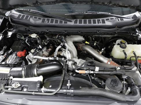 Used 2024 Ford F350 Lariat w/ Chrome Package image 41