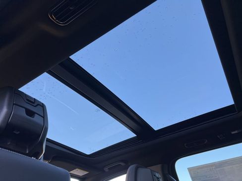 New 2026 Ford Expedition Max Platinum image 37