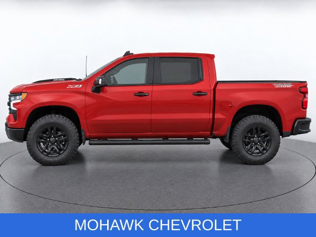 Used 2023 Chevrolet Silverado 1500 LT Trail Boss w/ LT Trail Boss Premium Package AWD/4WD image 7