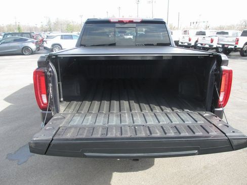 Certified 2024 GMC Sierra 1500 Denali w/ Denali Reserve Package AWD/4WD image 8